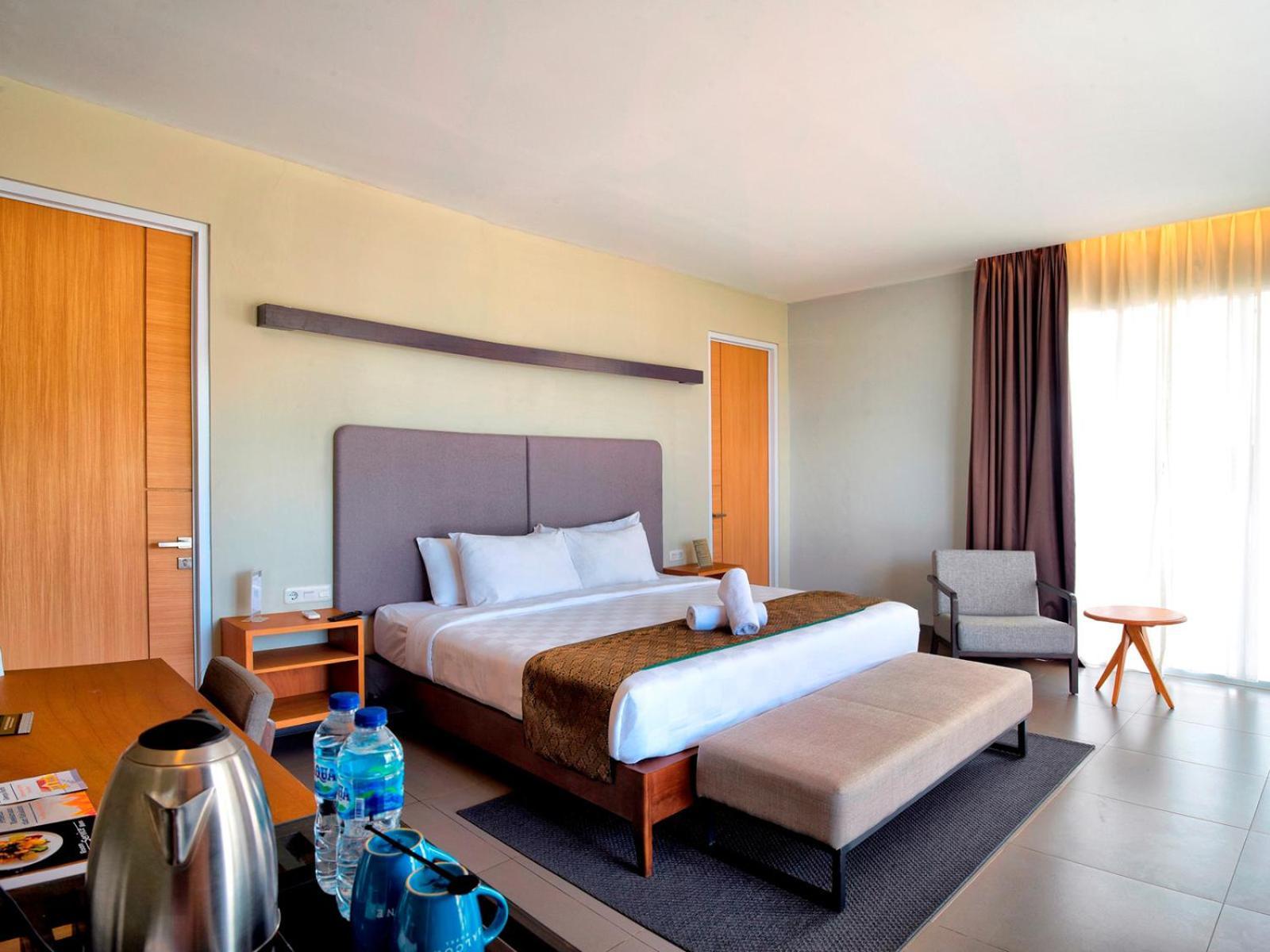 The Balcone Suites & Resort Bukittinggi Exterior photo