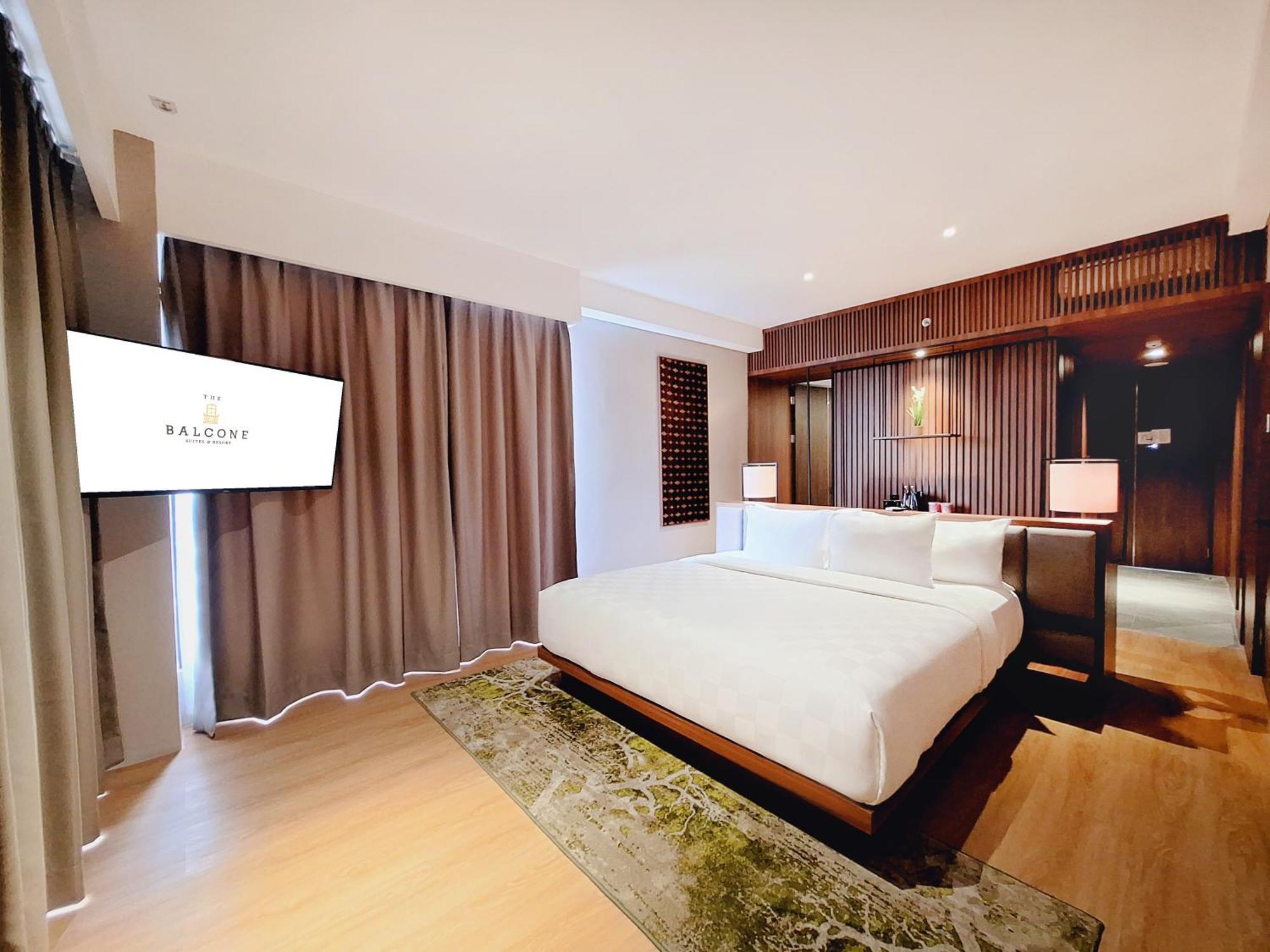 The Balcone Suites & Resort Bukittinggi Exterior photo