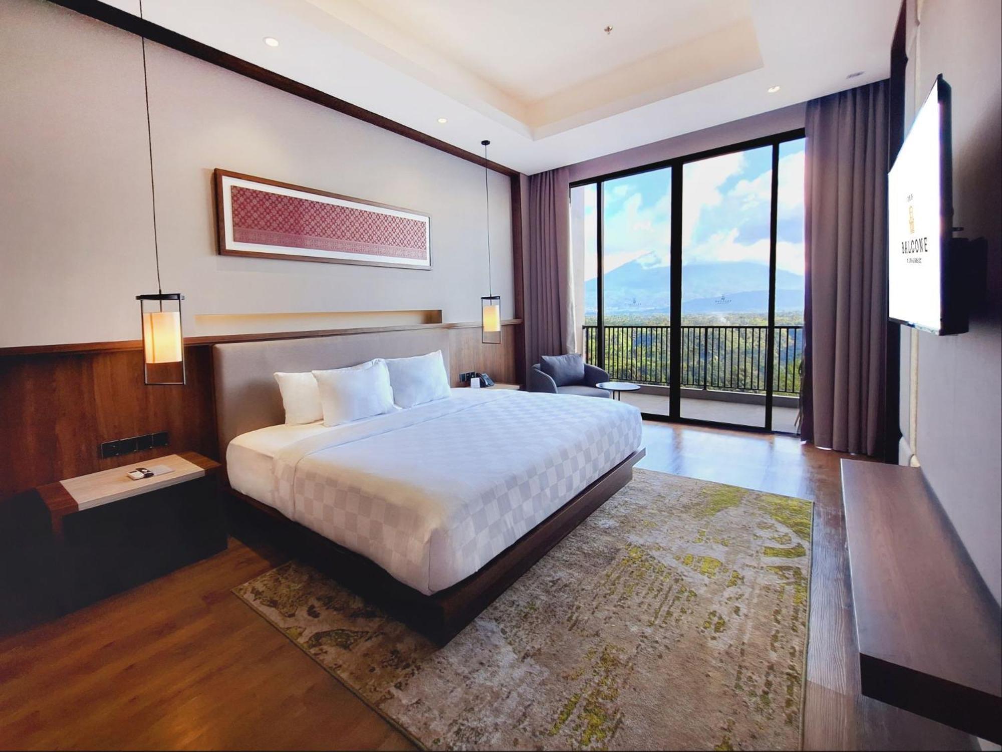 The Balcone Suites & Resort Bukittinggi Exterior photo